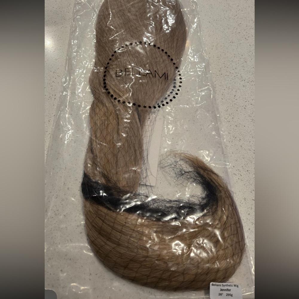 Bellami Synthetic Wig Jennifer 26
INCH 295g New!